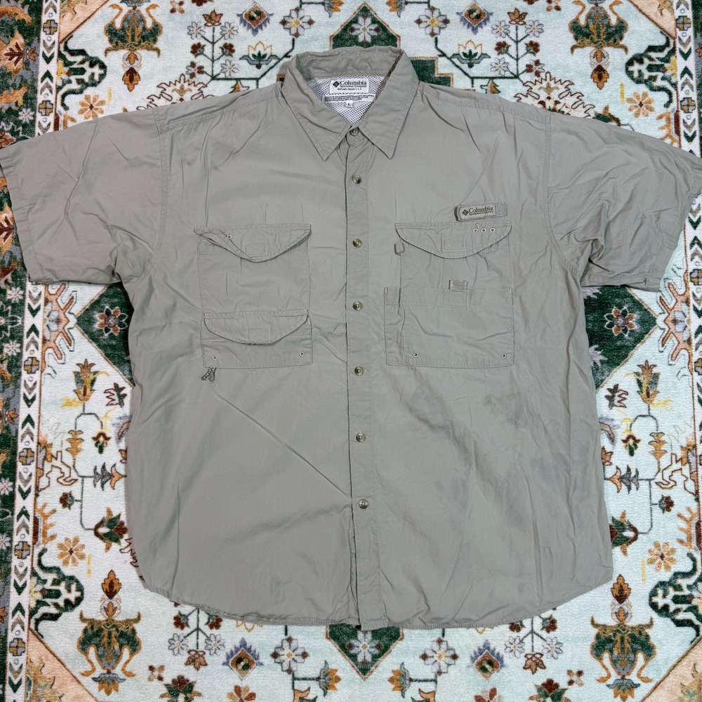 Columbia Mens L Beige Short Sleeve Fishing Hiking Shirt Button Up Outdoors‎